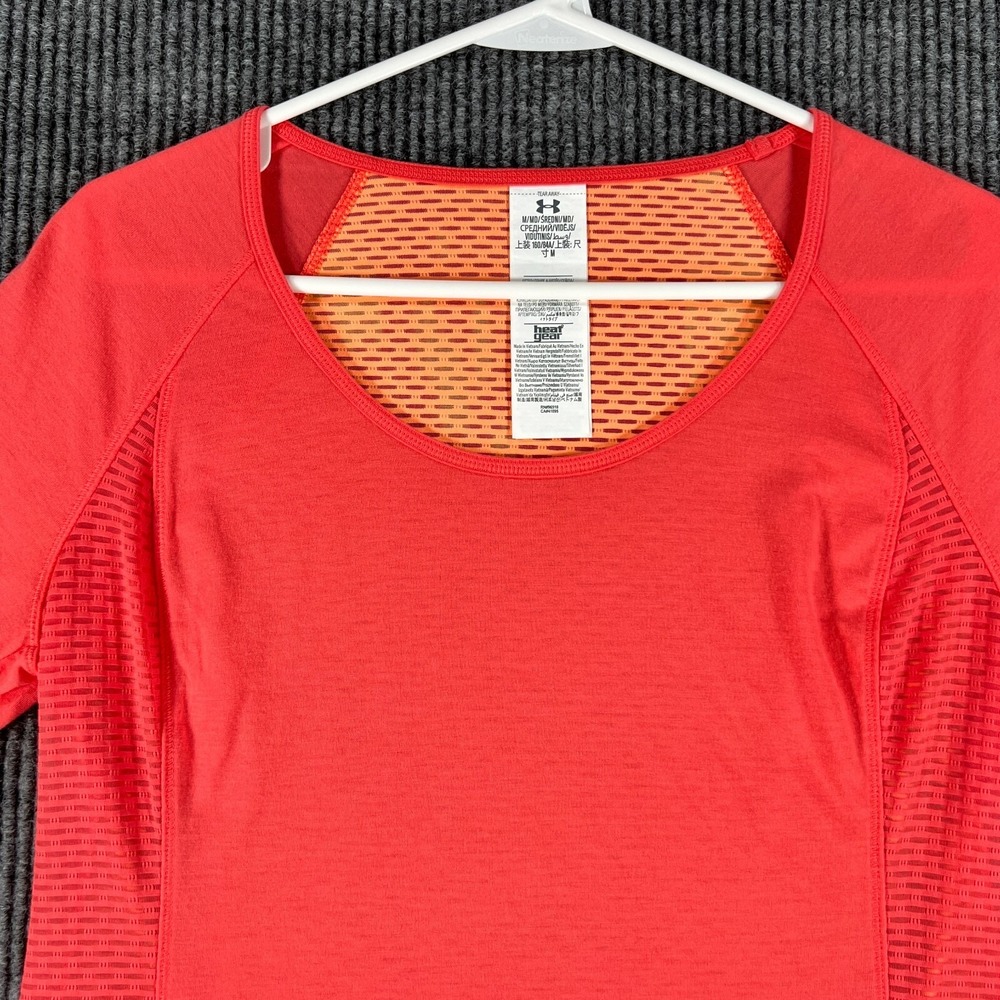 Under Armour Shirt Womens Medium Pink Long Sleeve Heat Gear Active Fitted